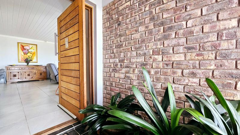 3 Bedroom Property for Sale in Dana Bay Western Cape